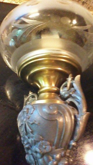 ANTIQUE VINTAGE OIL LAMP PEWTER ETCHED GLASS 3