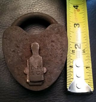 VINTAGE ANTIQUE CAST IRON D.  M.  & CO.  PADLOCK LOCK NO KEY MADE IN USA 3