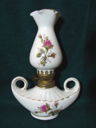 Vintage Japan Miniature Porcelain Genie Lantern 7.  5 " Tall Oil Lamp