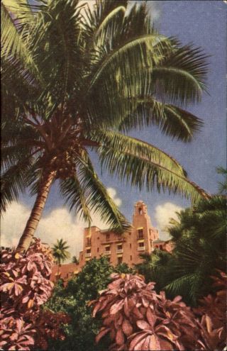 Royal Hawaiian Hotel Waikiki Beach Oahu Hawaii Pink Hotel 1950s Postcard