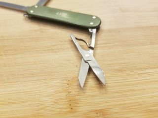 Victorinox Limited Edition 2017 Green Alox Classic SD Swiss Army Knife 4