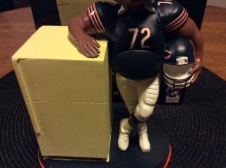 Forever Collectibles Chicago Bears William “The Refridgerator” Perry Bobblehead 4