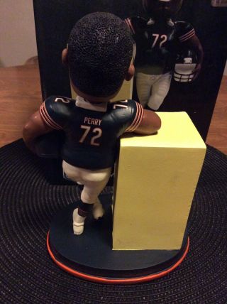 Forever Collectibles Chicago Bears William “The Refridgerator” Perry Bobblehead 7