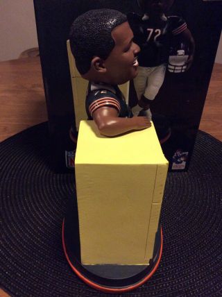 Forever Collectibles Chicago Bears William “The Refridgerator” Perry Bobblehead 8