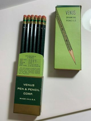 Vintage Venus Drawing Pencils box w/ 12 pencils - F Medium 3820 5