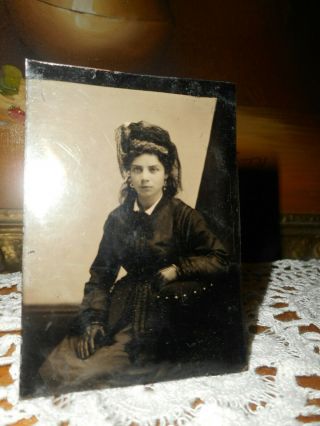 ANTIQUE TINTYPE PHOTO PRETTY WOMAN,  MOURNING,  BLACK DRESS,  GLOVES,  VEIL,  TINTED 2