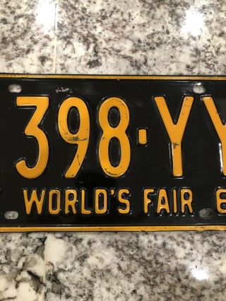 Vintage 1964 1965 York N.  Y.  WORLDS FAIR License Plate 5