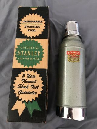 Vintage 1945 Stanley Thermos With Cork And Box N944 11=a