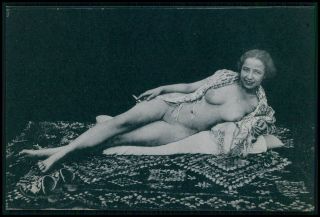 North Africa Arab Nude Ethnic Risque Woman C1910 - 1920s Postcard Gg15