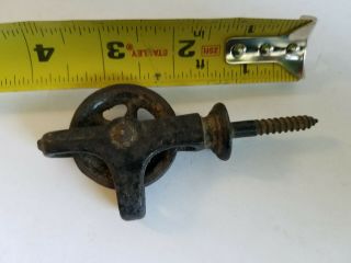 1 Vintage Cast Iron 5 Spoke Barn Wheel Metal Pulley Screw In Type