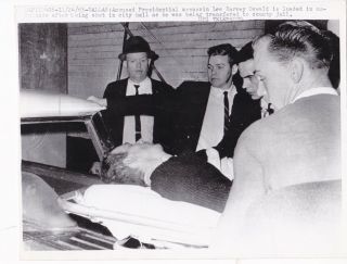 Vintage Silver Photo 1963 Dying Lee Harvey Oswald Jfk Assassination Jack Ruby