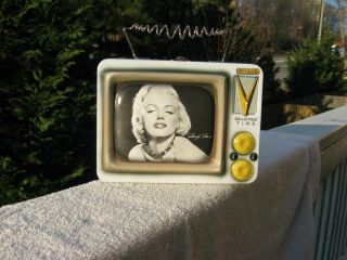 Marilyn Monroe Metal Lunch Box 1999 By Vandor With