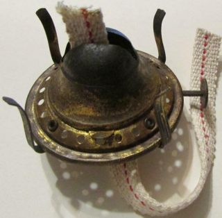 Antique Victor U.  S.  A.  Oil / Kerosene Lamp Burner For 7/8 " Threading No.  1 Size