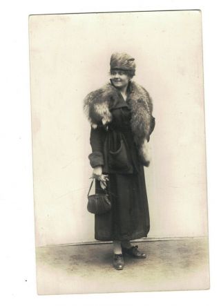 Mc3047 Victorian Woman With Real Fox Stole,  Fur Hat Real Photo Postcard