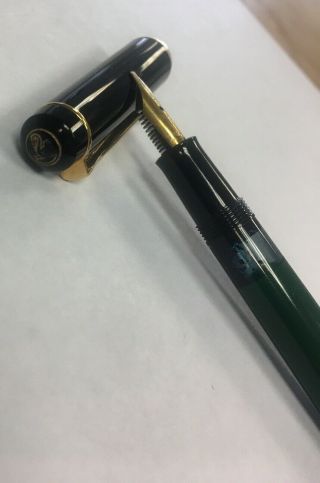 Vintage Pelikan Fountain Pen Green & Black 2