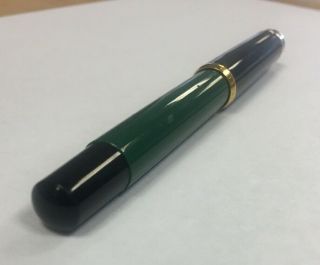 Vintage Pelikan Fountain Pen Green & Black 6