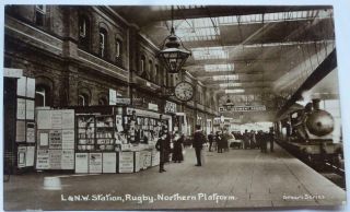 1912 L&n.  W.  Station Rugby Northern Platform Real Photo Postcard