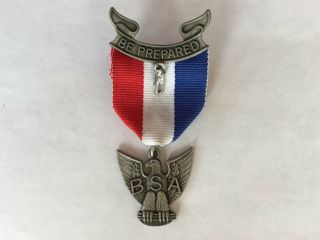 Eagle Scout Rank Badge W/ Posts