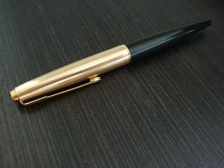Vintage Parker 1/10 12k G.  F.  Made In U.  S.  A Gold Black Fountain Pen