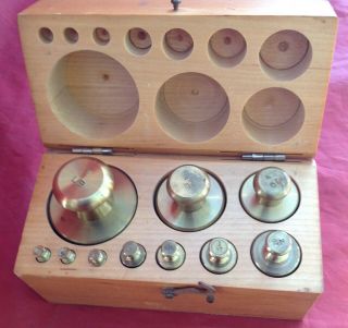 10 Vintage Ohaus Brass (lbs.  & Oz. ) Balance Scale Weights In Wood Case (nr)