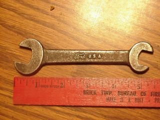 Vintage Ford 9/16 " X 5/8 " Open End Wrench Usa Stamped M