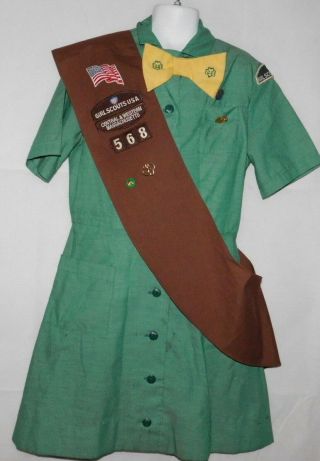 VTG 50 ' s Girl Scout Uniform Dress with Bow tie sash pins and badges sz 8 2