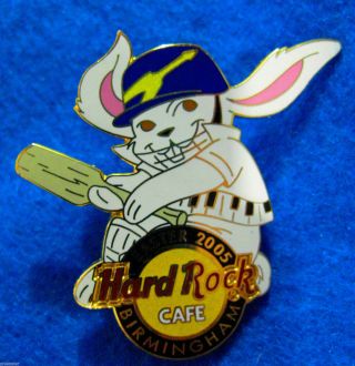 Birmingham Cricket Batsman Easter White Rabbit Bunny 05 Hard Rock Cafe Pin Le100