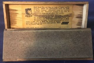 Bear Norton Soft Arkansas Oil Stone Sm6 In Wooden Box,  Barely