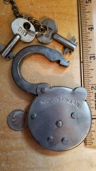 UNION 30/25 SIX LEVER padlock,  Made in England,  there are two UNION barrel keys 2