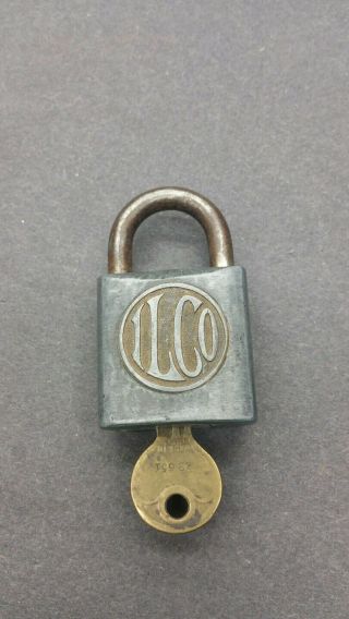 Antique/vintage Ilco Independent Lock Co Metal Padlock W/ Key
