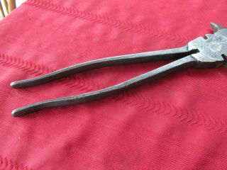 2 PAIRS OF VINTAGE FENCING PLIERS DIAMALLOY & 10 