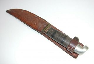 Western Field Vintage Hunting Knife with Leather Sheath Made in U.  S.  A.  T 8