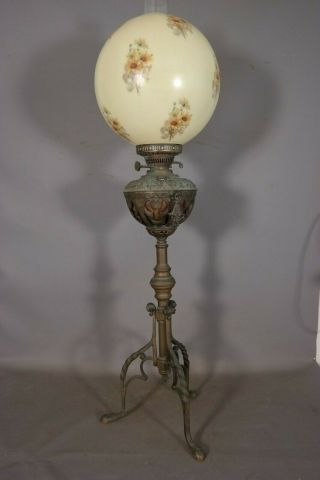 Ca.  1910 Antique EDWARDIAN Era ENGLISH CASTLE Style BANQUET LAMP Old OIL LIGHT 8