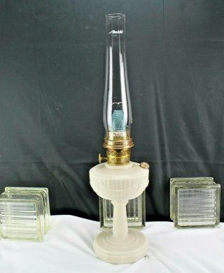 Old Tall Aladdin Oil Lamp Alacite Lincoln Drape B - 75 Model B Burner