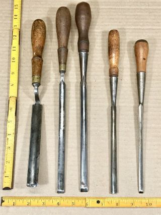 Vintage Set Of 5 Gouges From Various Makers