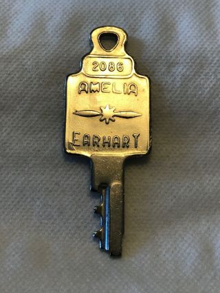 Amelia Earhart Luggage Key 2086 Vintage Usa