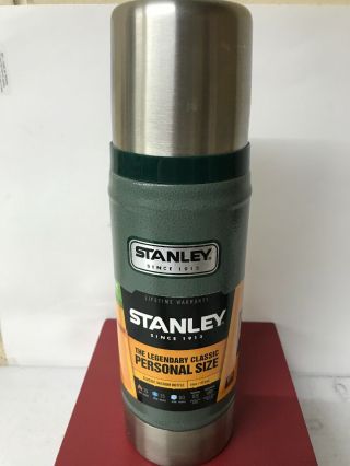Stanley 10 - 01228 - 023 Classic Vacuum Bottle,  16 Oz,  Hammertone Green