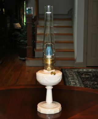 Old Tall Aladdin Oil Lamp Alacite Lincoln Drape B - 75 Model B Burner Complete