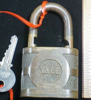 Vintage Yale & Towne Mfg.  Co.  Padlock With Key - Made In Usa