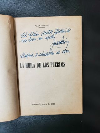 Juan Peron Autograph Book - President Of Argentina