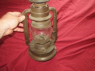 Vintage Lantern Dietz No 2 D Lite With Embossed Globe Clear Older Version No Pnt