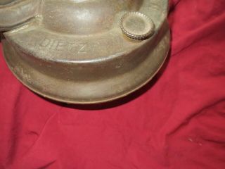Vintage Lantern Dietz No 2 D Lite With Embossed Globe Clear Older Version No PNT 2