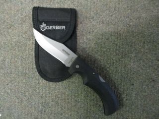 Gerber Clip Point Lockback Folding Knife Made In Portland Oregon With Case