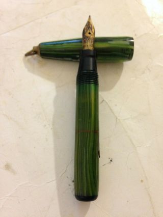 Vintage Green And Black 3 1/2 " Fountain Pen 14k Nib