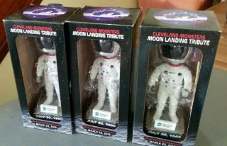 Cleveland Monsters Hockey Moon Landing Night Astronaut Bobblehead Set Of 3