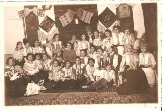 Cmi2818 Romania Students Folk Costumes Folklore Ethnics Carol Ii Photo 12x17