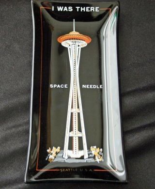 Worlds Fair Seattle Space Needle Smoke Glass Dish 62
