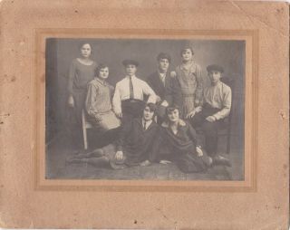 1920s Big Handsome Teen Boys In Hats Pretty Girls School Russian Antique Photo