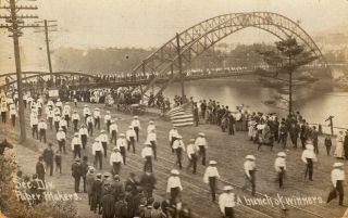 Bellows Falls,  Vt Rppc Paper Makers Parading Across The Arc Bridge 1908