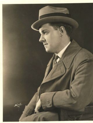 Vaudeville Photo Of Man In Suit With Hat